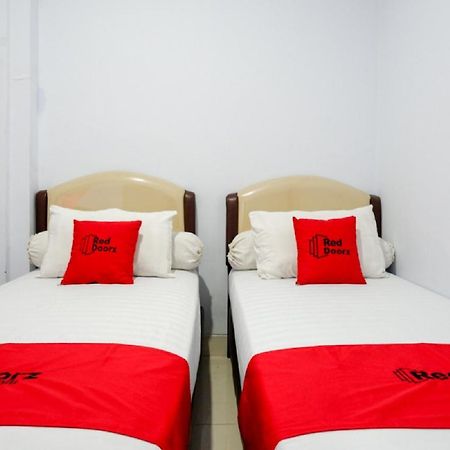 Reddoorz @ Hotel Bravo Pantai Kamali Bau Bau Baubau Dış mekan fotoğraf