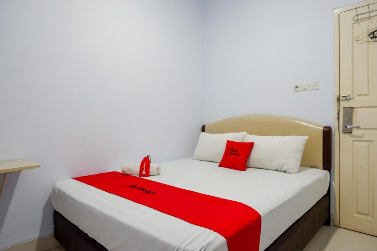 Reddoorz @ Hotel Bravo Pantai Kamali Bau Bau Baubau Dış mekan fotoğraf