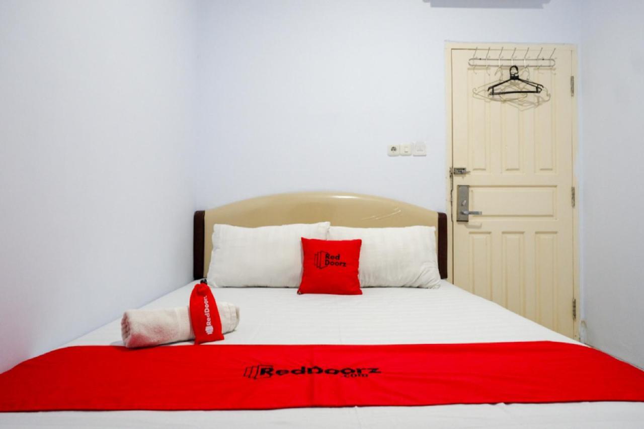 Reddoorz @ Hotel Bravo Pantai Kamali Bau Bau Baubau Dış mekan fotoğraf