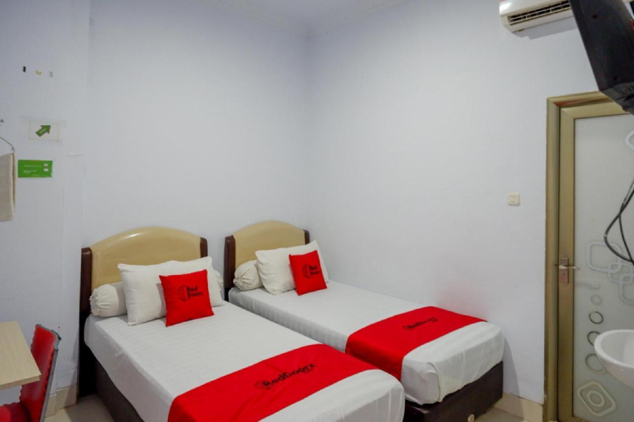 Reddoorz @ Hotel Bravo Pantai Kamali Bau Bau Baubau Dış mekan fotoğraf